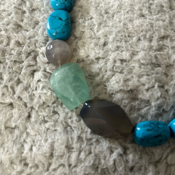 Lia Sophia Turquoise Statement Necklace! - Picture 2 of 4